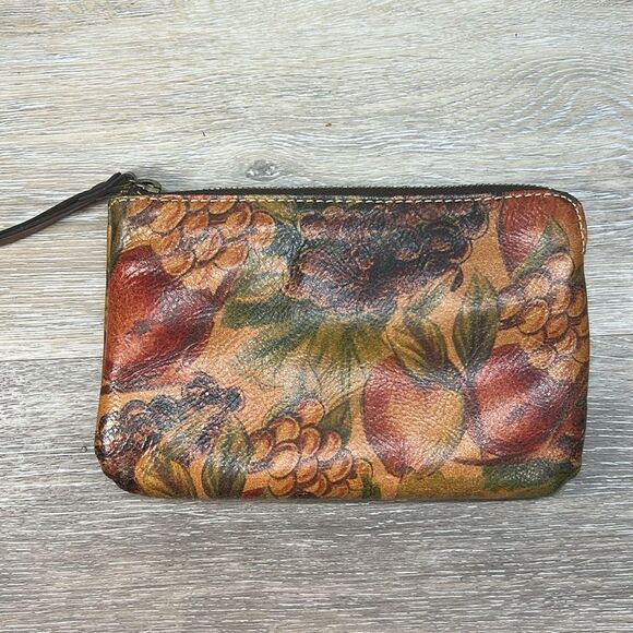 Patricia Nash wristlet - Picture 2 of 7